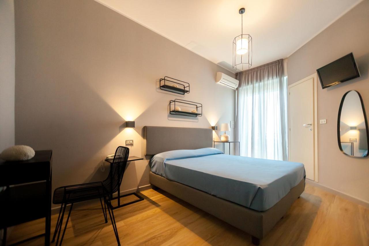 Hotel Brig Riccione Esterno foto