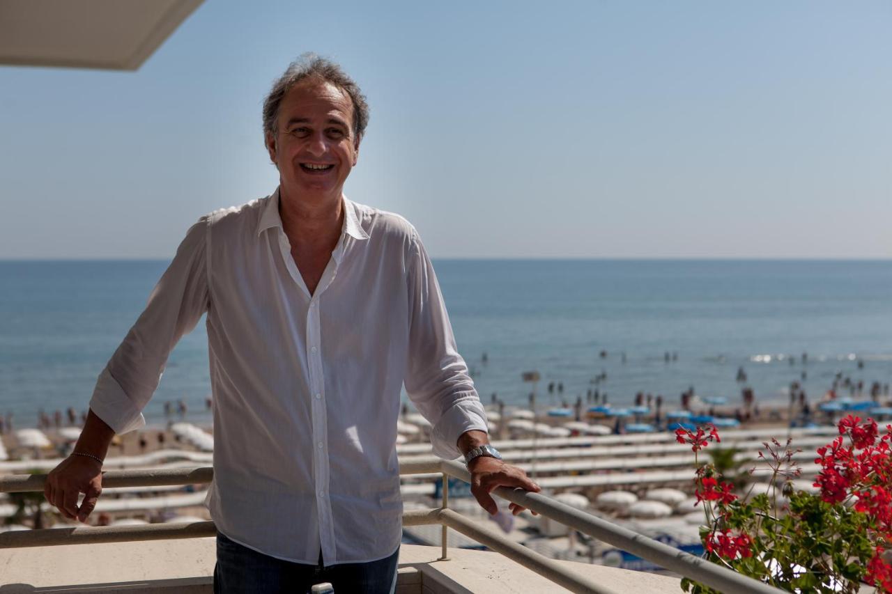 Hotel Brig Riccione Esterno foto