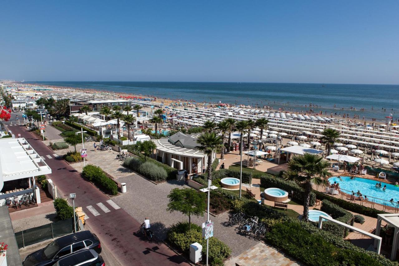 Hotel Brig Riccione Esterno foto